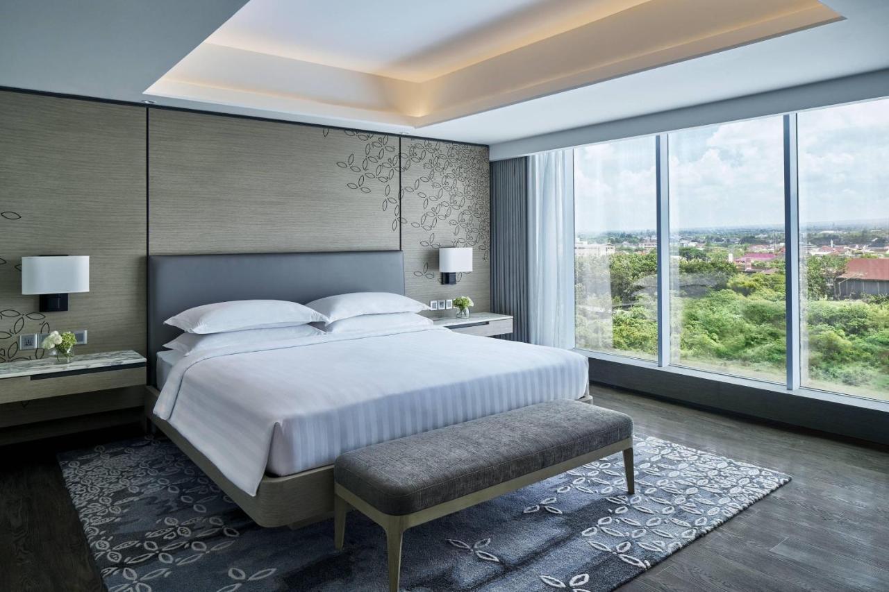 Yogyakarta Marriott Hotel Kejayan Exterior photo