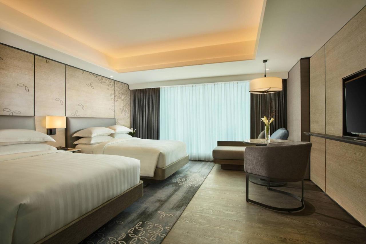 Yogyakarta Marriott Hotel Kejayan Exterior photo